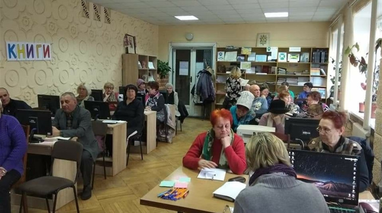 Комп'ютерні курси для пенсіонерів: у Фастові стартував новий набір