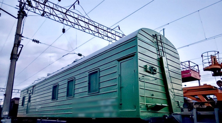 У Хмельницькому двох підлітків вразило струмом на вагоні потяга: що відомо про їхній стан