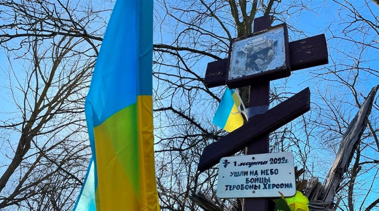 Четверті роковини бою в Бузковому парку: як поховали героїв 2 березня 2022 року