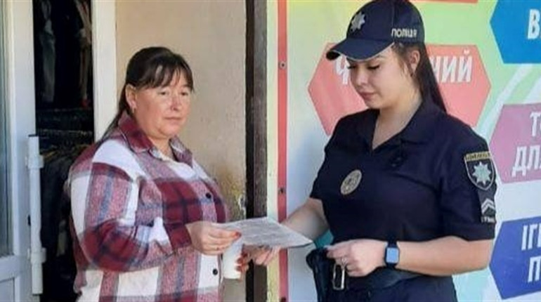 Правило №1 проти шахраїв — покладіть слухавку: радить поліція