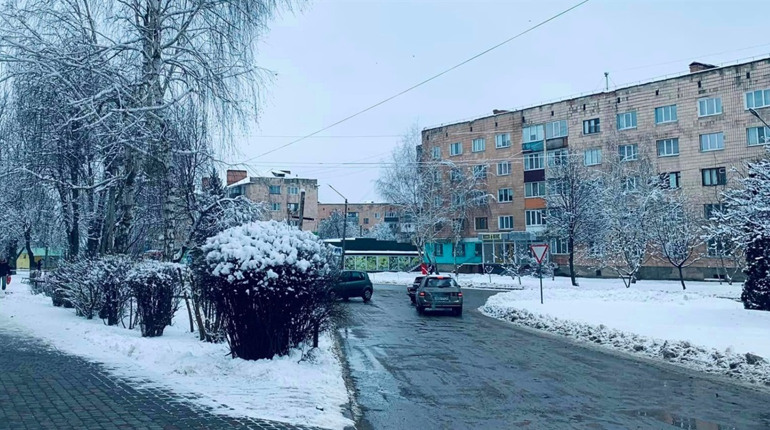 На дорогах Полтавщини ожеледиця: оголосили перший рівень небезпечності