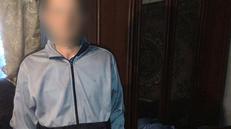 Зняв 20 тисяч і забув код до картки: житель Сарненського району обікрав знайомого