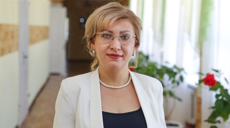 За інтерв'ю російською начальниця Херсонської МВА отримала попередження від мовного омбудсмена