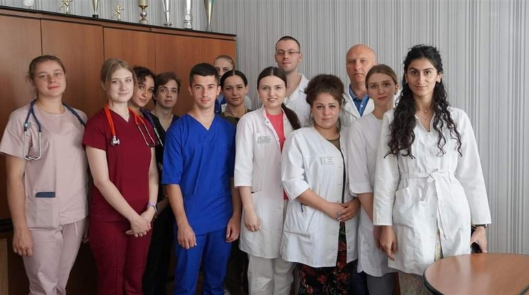 До Фастівської лікарні прибули 14 інтернів