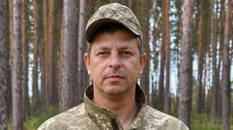 Жовті Води попрощаються із захисником Максимом Павличуком