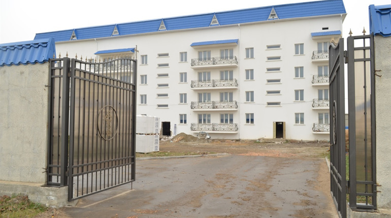 В Біляївському районі будують хоспіс для онкохворих: допоможіть продуктами для будівельників