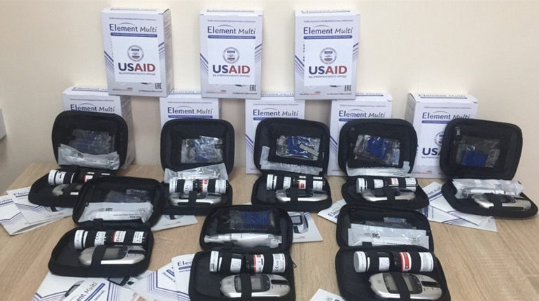 Менська амбулаторія отримала нове медичне обладнання завдяки грантам