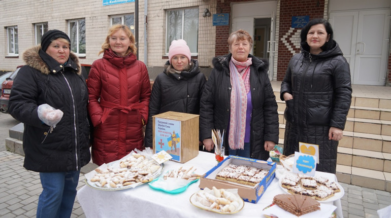 Благодійний експромт. Городоцькі бібліотекарі долучилися до збору коштів на авто для ЗСУ