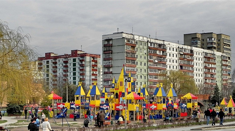 У Нетішині перейменували вулиці: що робити бізнесу та громадянам?