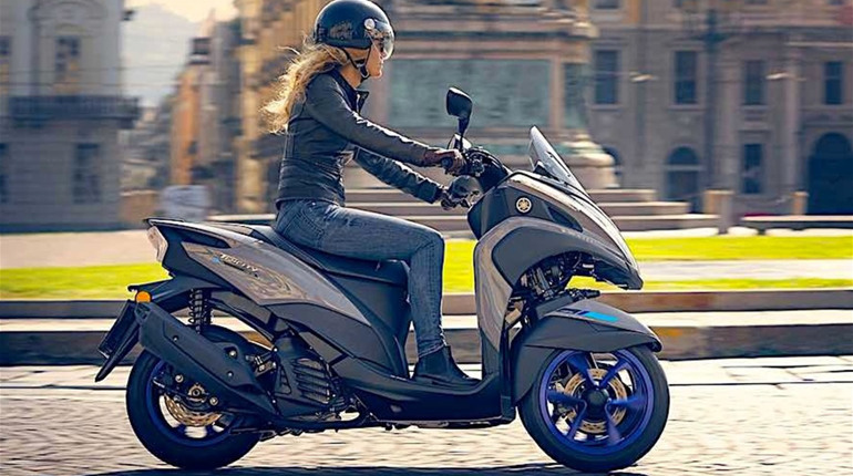 Что выбрать, бюджетный скутер Yamaha или топовый Viper?