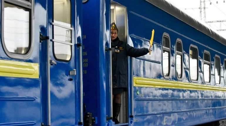 Для поїздок між областями буде потрібен COVID-сертифікат: що потрібно знати сватівчанам