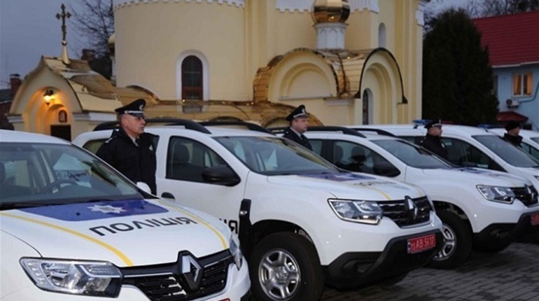 Для поліцейських Калинівщини закупили нового автомобіля
