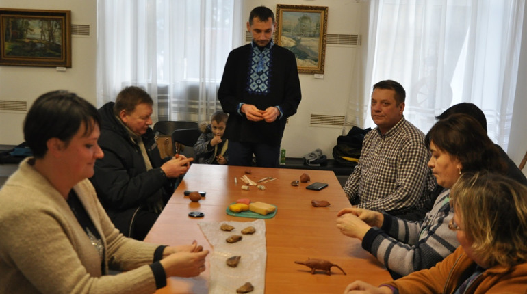 Напередодні свята Андрія у Кременецькому музеї виготовляли сувенірні вареники: з чого все почалося 