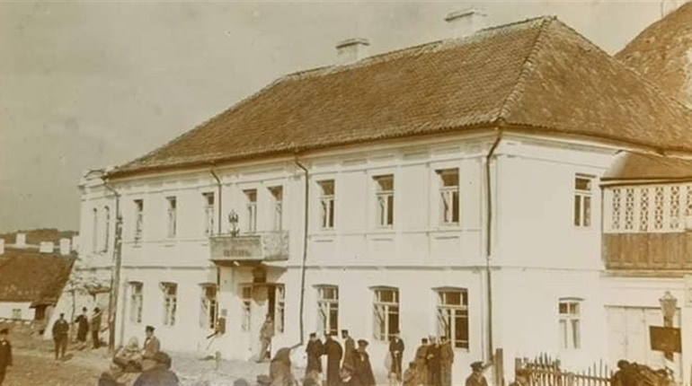 Що відомо про Кременецькі друкарні сто років тому та, що у них друкували