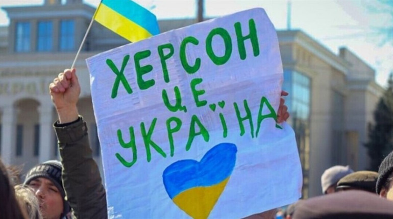 Бавовна в Херсоні 21 вересня: куди влучили і що пишуть росіяни. Спойлер: у них істерика