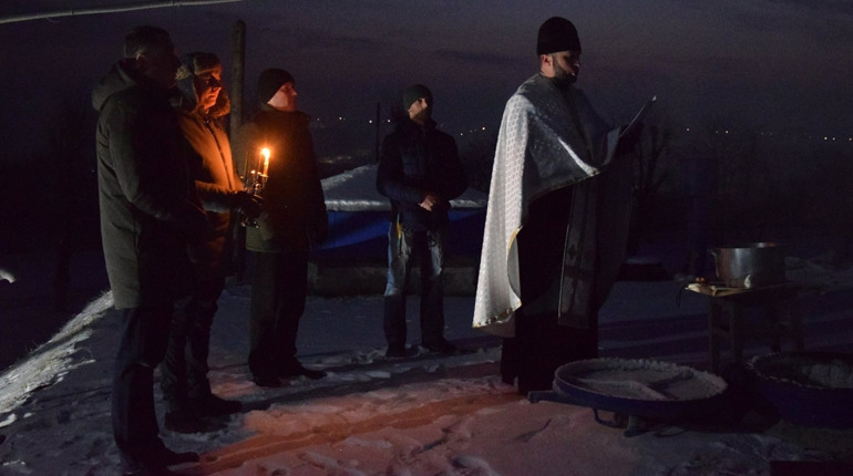 Сьогодні у кранах чортків'ян тече свячена вода