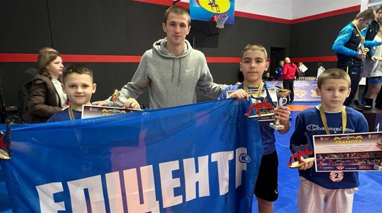 Городоцькі борці вибороли три срібні медалі на всеукраїнському турнірі в Коломиї