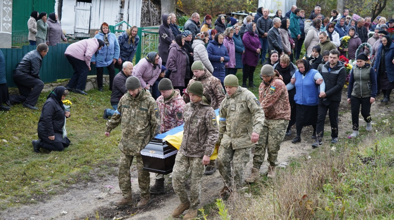 Сатанівщина попрощалася із Володимиром Паєвським. Тепер йому назавжди 52 роки