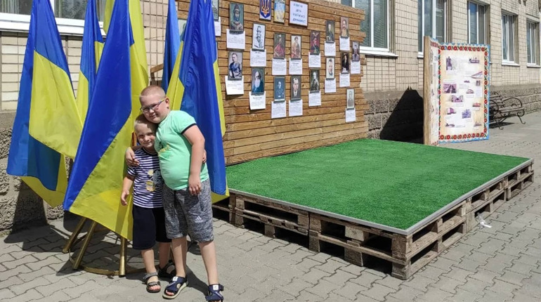 Новини воєнного часу. Старокостянтинівщина. Про державне свято, вдячність і підготовку до зими
