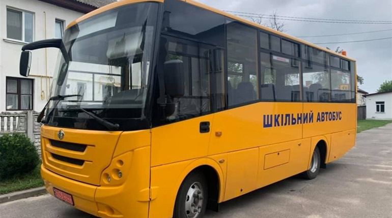 Чернігівські ОТГ в цьому році придбали 10 шкільних автобусів на суму 16 млн грн