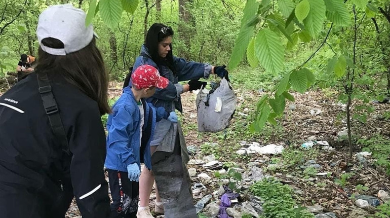 Українська Волонтерська Служба в Дрогобичі: що це і як долучитися
