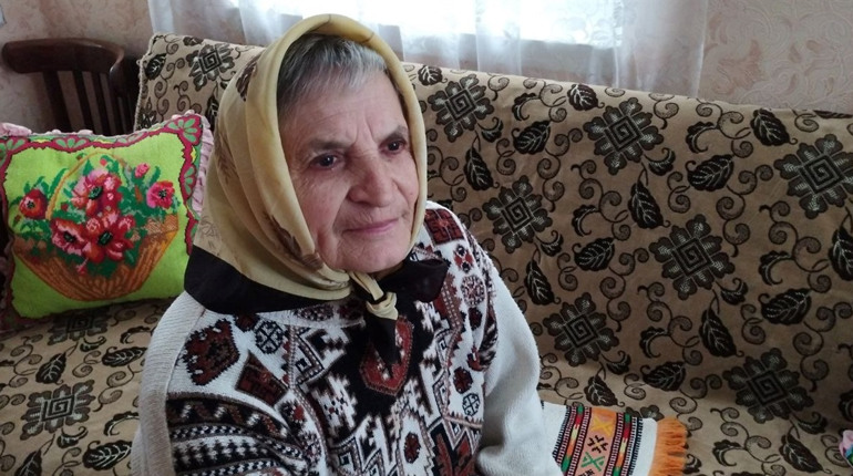 Вишивка: порятунок на шляху до одужання й захоплення на все життя. Історія Надії Гуменюк з Лісоводів