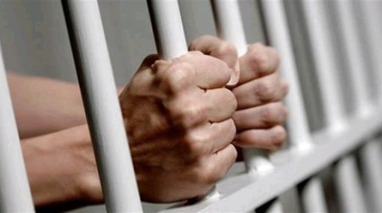 У Нетішині судитимуть 35-річного шахрая, який ошукав матір свого товариша