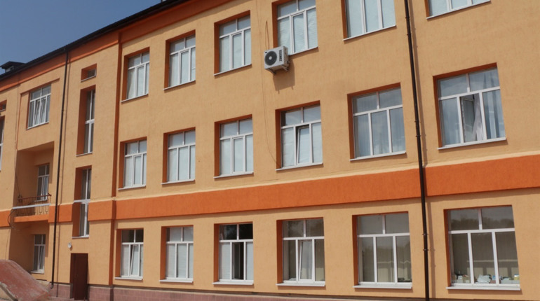 Прокуратура виявила ознаки неякісного ремонту в Золотівській школі: порушено кримінальне провадження