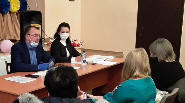 У Коломийчиській ОТГ Сватівського району пройшла перша сесія: які рішення ухвалювали