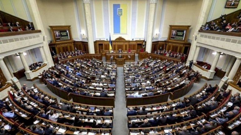 Верховна Рада прийняла закон про 8 тисяч допомоги ФОПам: хто із сватівчан може її отримати