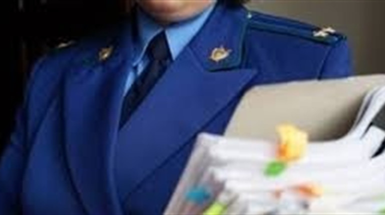 Скільки прокурорів працюють і отримують пенсію в Сумській прокуратурі