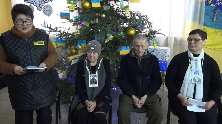 У волонтерському Центрі «Шостка-Добро» вшанували пам’ять захисників Донецького аеропорту