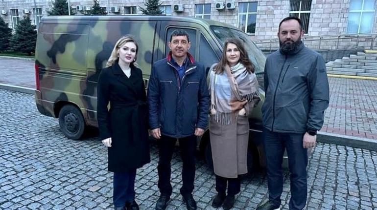 Черкаський район відправив автомобіль та гуманітарний вантаж у зону ведення бойових дій