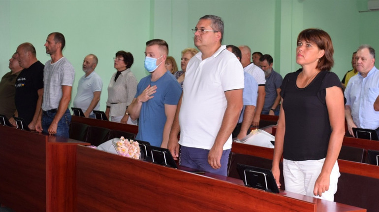 Сесія Біляївської міської ради: змінили склад виконкому, обговорили питання депутатської етики