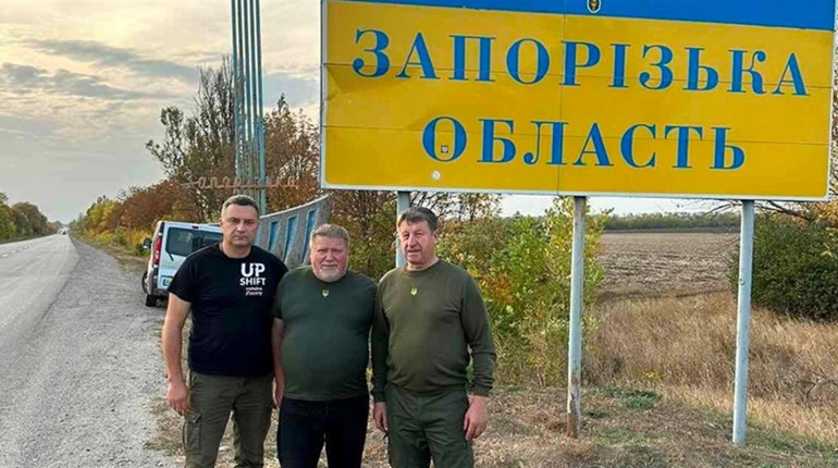 Підтримка з тилу: дрони та шини для авто для бійців на передовій