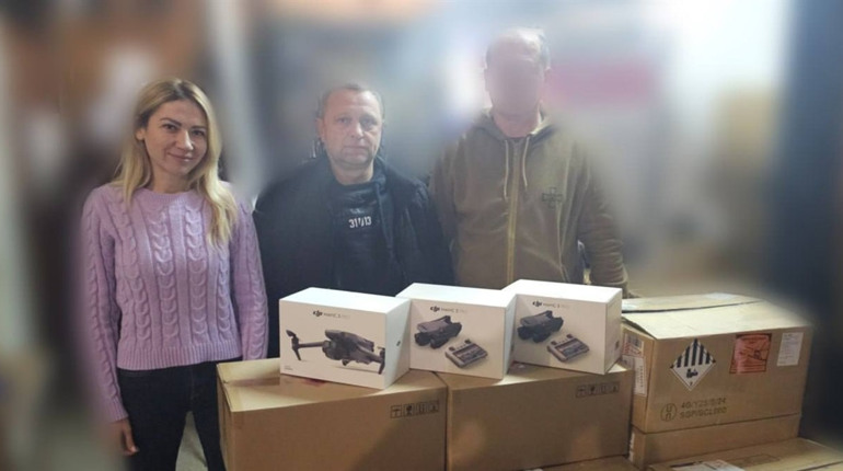 7,5 мільйонів на підтримку оборони Херсонщини: 124-й бригаді передали “мавіки” та батареї