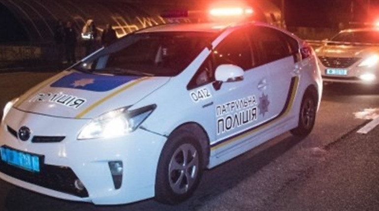 На Переяславщині жінка викликала поліцію, бо "не могла дійти додому"