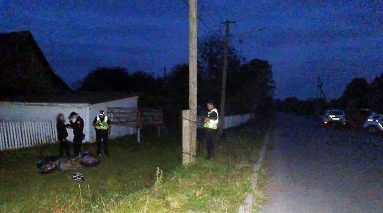 Нетверезий водій мотоцикла спричинив ДТП на Звягельщині: травмовано двоє осіб