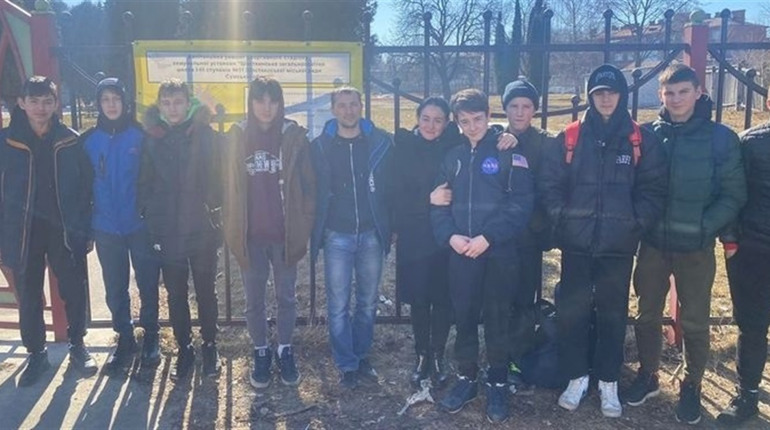 Через війну шосткинські діти на місяць застрягли на західній Україні