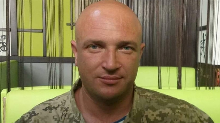 У Шумську, на Кременеччині - зустрічатимуть тіло загиблого Героя Сергія Грищука: похорон 19 квітня