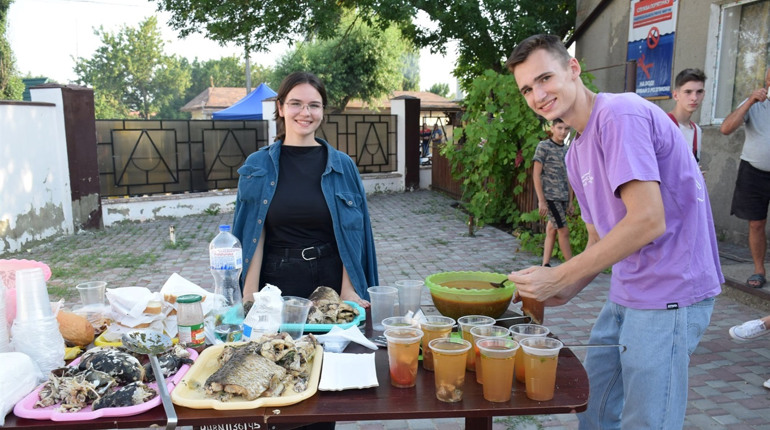 Скільки грошей зібрали на рибацькому святі у Біляївці. Кошти підуть на Молодіжний центр
