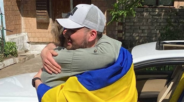 Не три роки, а 1111 днів! Історія від мами військовополоненого морпіха