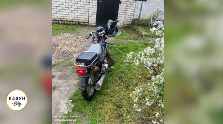 У Херсоні зупинили п'яного чоловіка, який їздив на мопеді без водійських прав