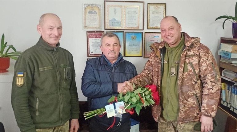 Волонтер із Сарненського району отримав відзнаку Залужного