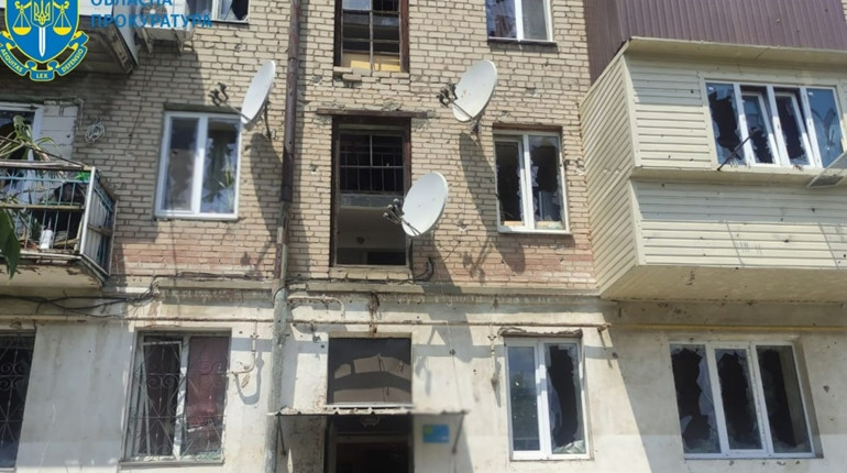 Окупанти продовжують обстрілювати Херсонщину: є травмовані, серед них — волонтери