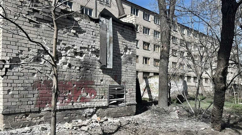 Армія рф обстрілює Херсонщину: пошкоджені житлові будинки, є влучання у критичну інфраструктуру