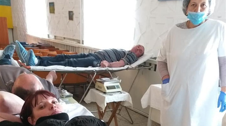 35 мешканців Сірогозщини добровільно здали кров, аби врятувати чиїсь життя