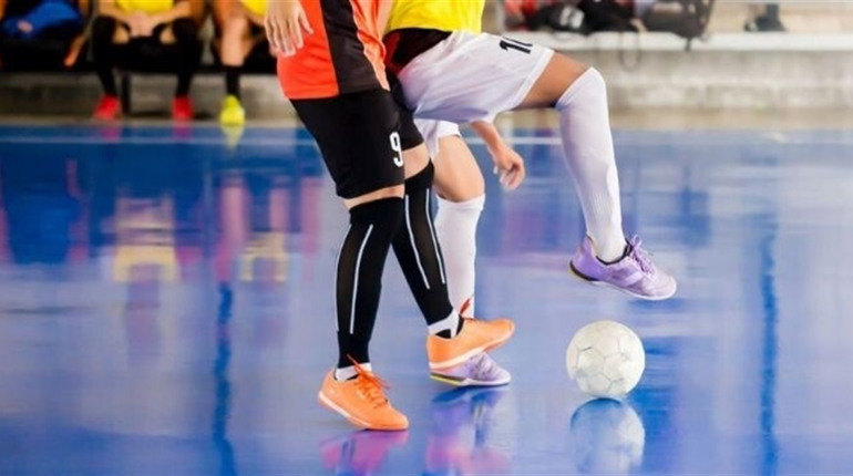 Одразу два тури в один день. Зимова футзальна першість триває на Миколаївщині