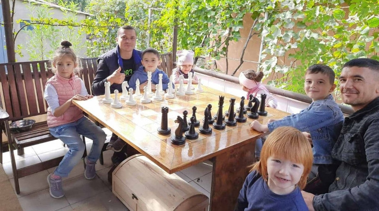У Мирному проходить осінній фотоконкурс: голосувати можуть усі бажаючі. Як це зробити