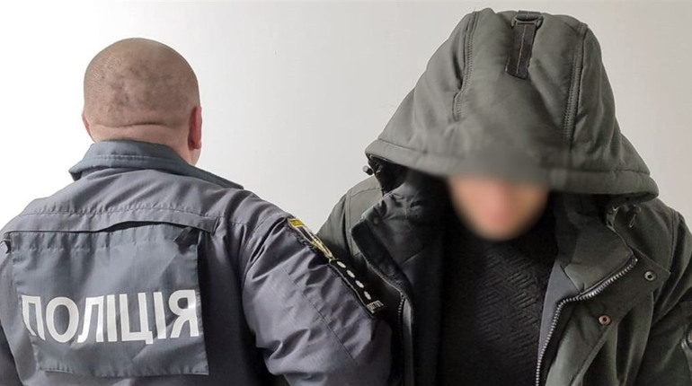 Трагічна сварка: на Чернігівщині затримали чоловіка за підозрою у вбивстві брата